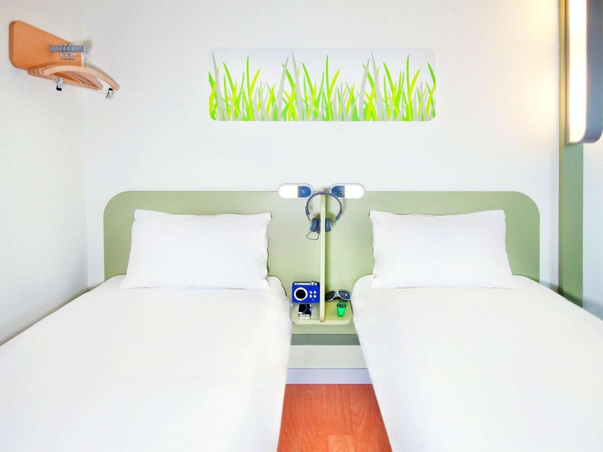 Ibis Budget Orgeval Exterior foto